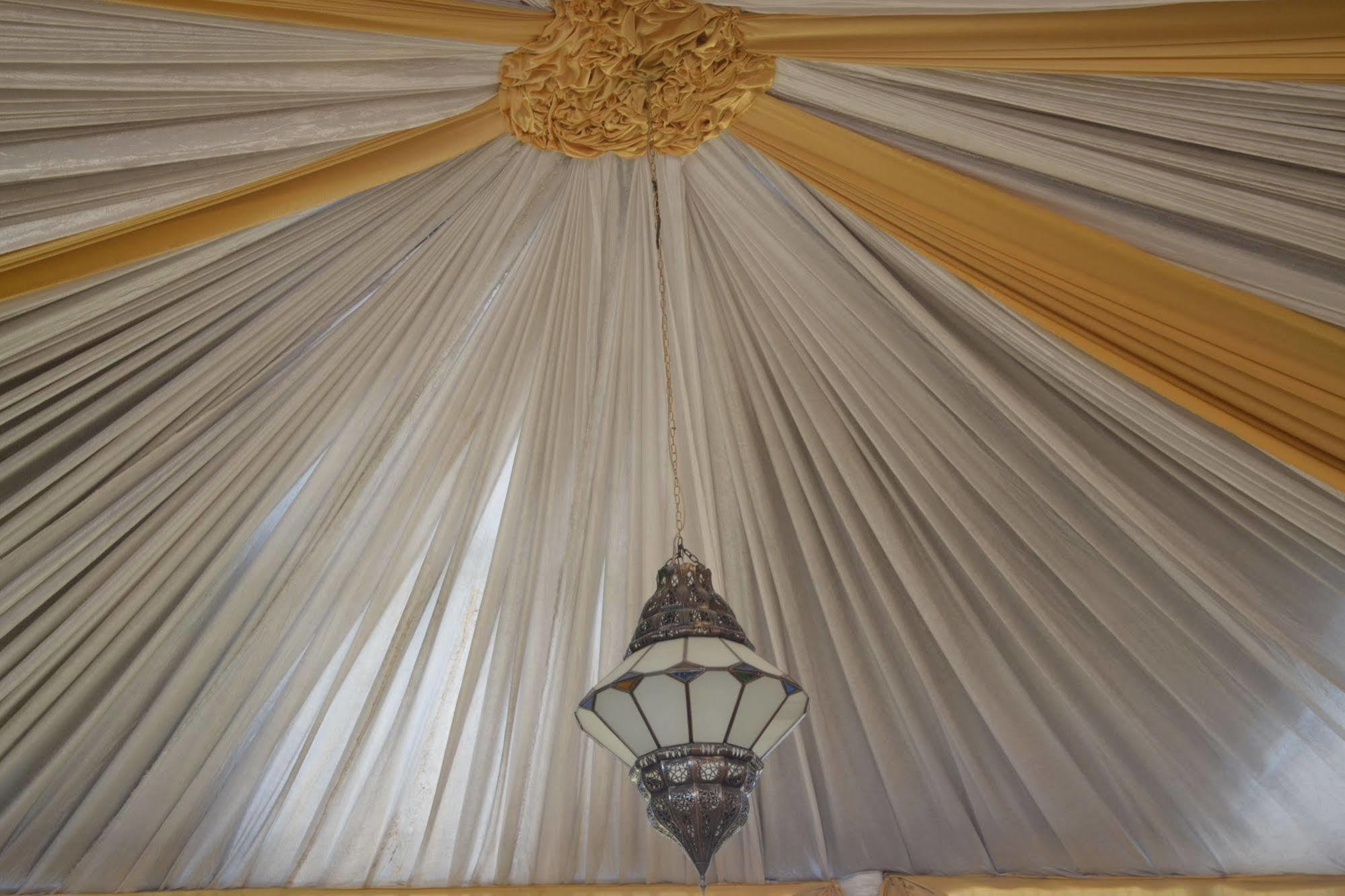 Hotel Narjisse Marrakesh Bagian luar foto